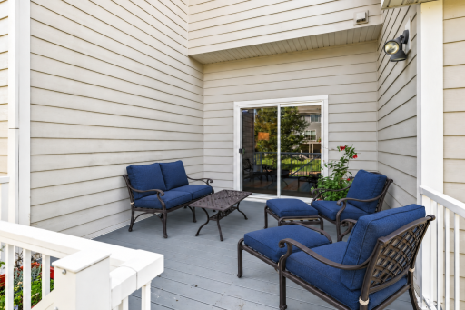 5660 Archer Lane N, Plymouth, MN 55446