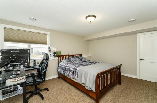 3915 Berkshire Road SW, Rochester, MN 55902