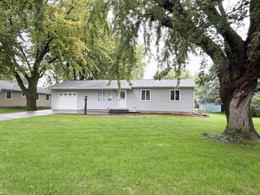 612 11th Street, Brewster, MN 56119