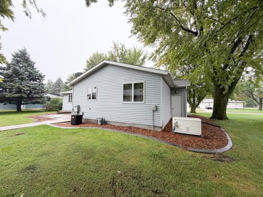 612 11th Street, Brewster, MN 56119