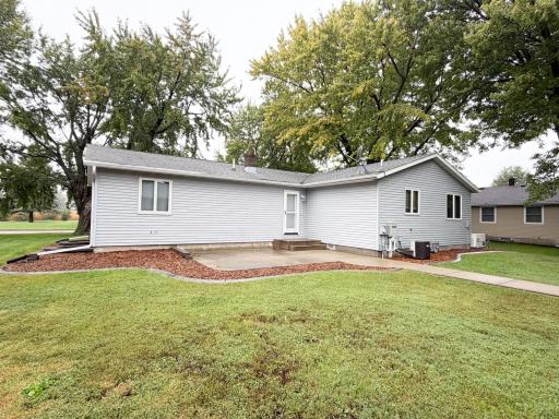612 11th Street, Brewster, MN 56119
