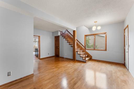 1455 Kent Street, Saint Paul, MN 55117