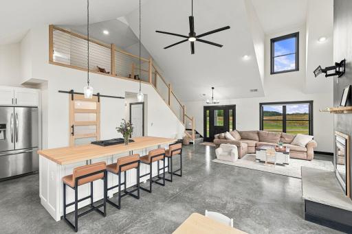 15-web-or-mls-1396 34th Ave Amery-21 - Copy.jpg