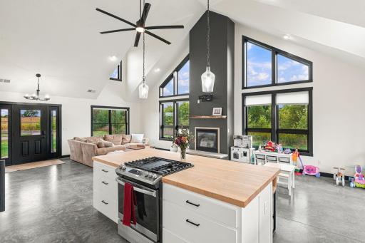 1396 34th Avenue, Amery, WI 54001