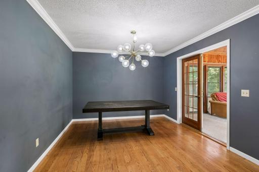 2815 Saddlebrooke Circle E, Minnetonka, MN 55305