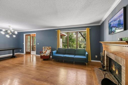 2815 Saddlebrooke Circle E, Minnetonka, MN 55305