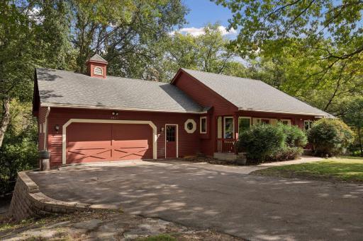 2815 Saddlebrooke Circle E, Minnetonka, MN 55305
