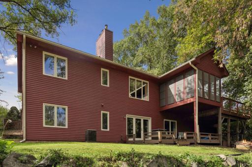 2815 Saddlebrooke Circle E, Minnetonka, MN 55305