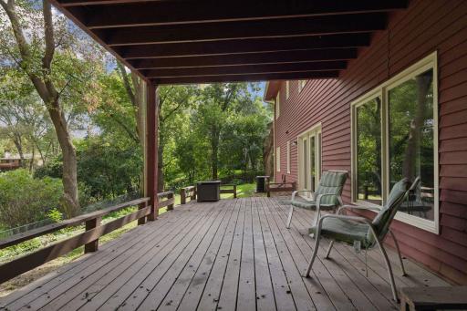 2815 Saddlebrooke Circle E, Minnetonka, MN 55305