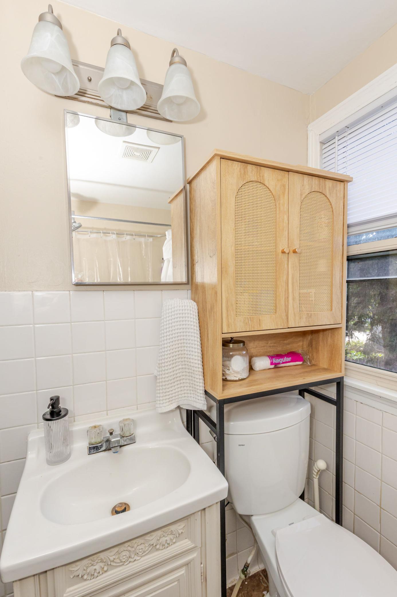 Upper Level Bathroom