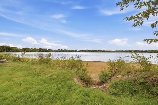 24-web-or-mls-31468_London_Trail_Northeast_Stanchfield_5952.jpg