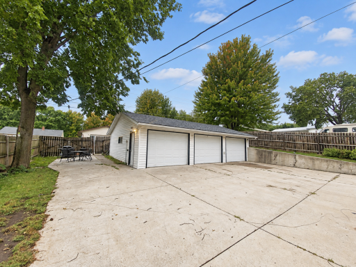garage