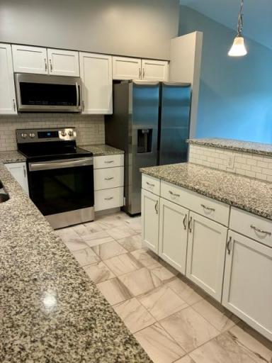5763 Verde Valley Road NW, Nowthen, MN 55303