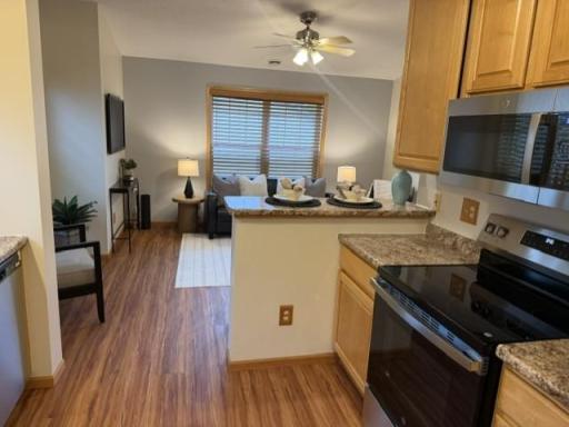 2814 Faulkner Drive, Chaska, MN 55318