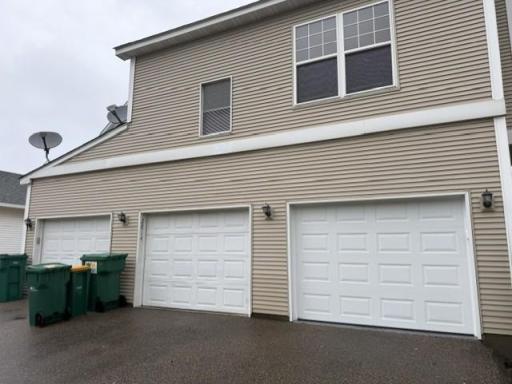 2814 Faulkner Drive, Chaska, MN 55318