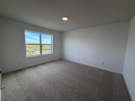 listing_18.jpg