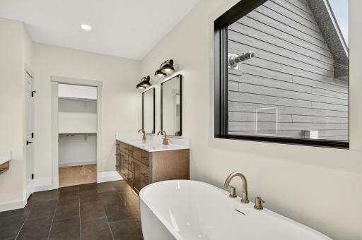 1504 Shannon Oaks Boulevard NE, Rochester, MN 55906