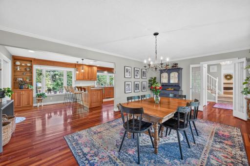 12 Tamarisk Road, Dellwood, MN 55110