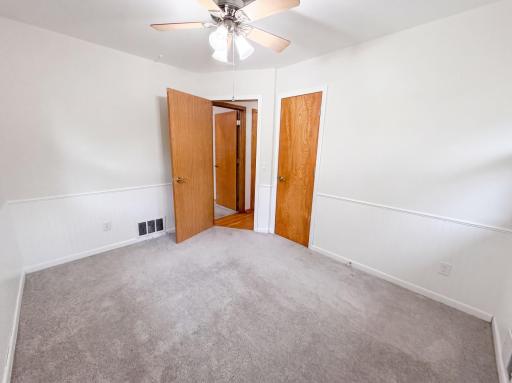 listing_11.jpg