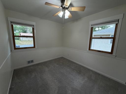 listing_3.jpg
