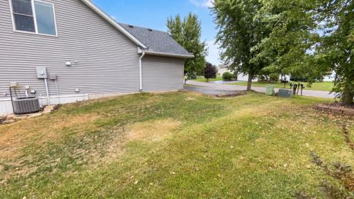 18772 Range Pole Point, Big Lake, MN 55309