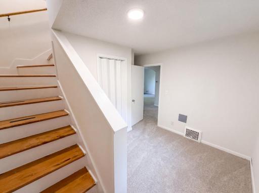 305 Arlington Avenue W, Saint Paul, MN 55117