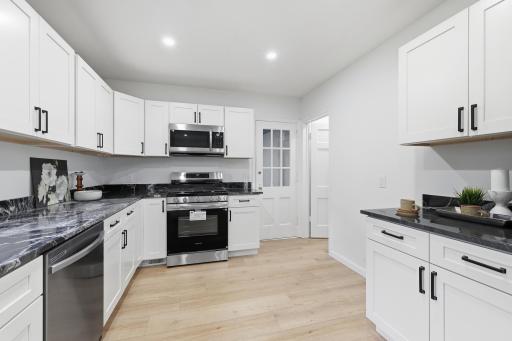 4720 W 41st Street, Saint Louis Park, MN 55416