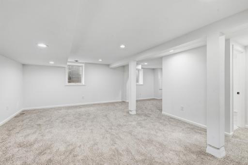 4720 W 41st Street, Saint Louis Park, MN 55416