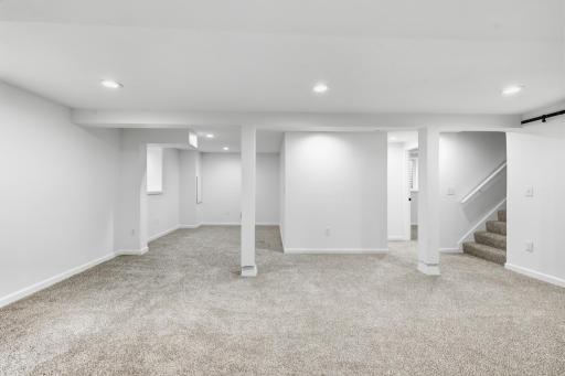 4720 W 41st Street, Saint Louis Park, MN 55416