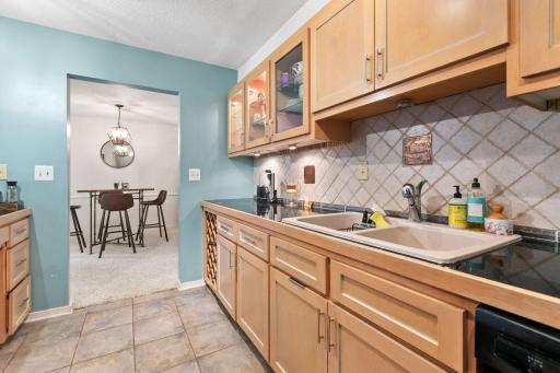 6328 Barrie Road, 1A, Edina, MN 55435