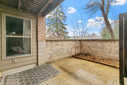 6328 Barrie Road, 1A, Edina, MN 55435