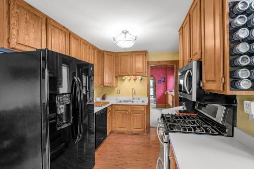 It's efficient - a compact layout that maximizes the space...