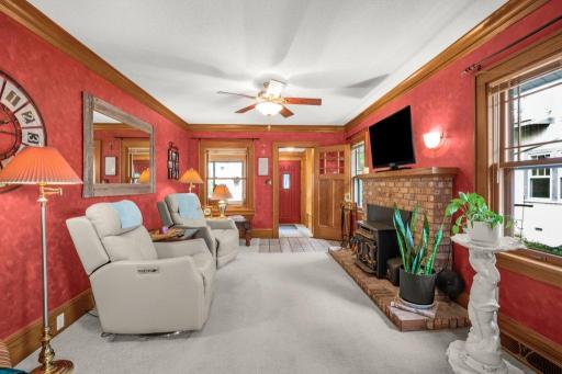 5128 Beard Avenue S, Minneapolis, MN 55410