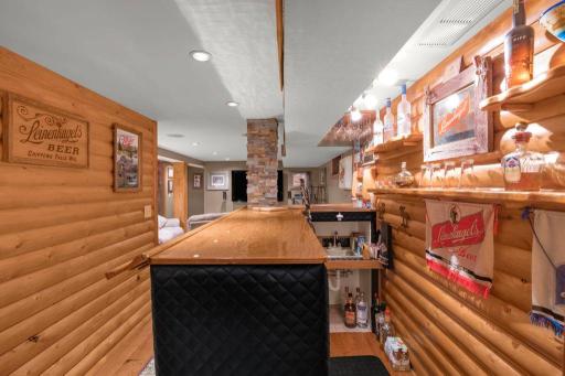 What a great space to enjoy with friends and family!