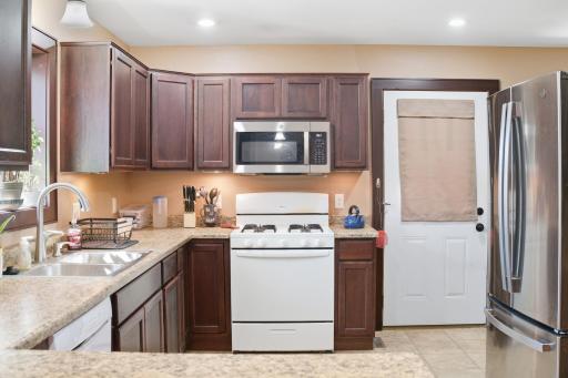 221 S Lincoln Street, Lake Crystal, MN 56055