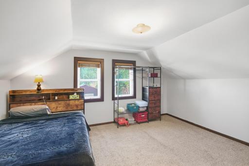 221 S Lincoln Street, Lake Crystal, MN 56055