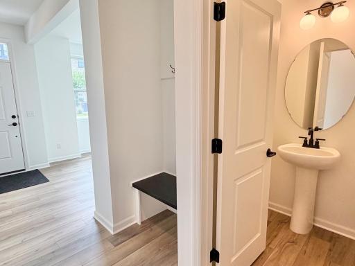 851 Mount Curve, Saint Paul, MN 55116