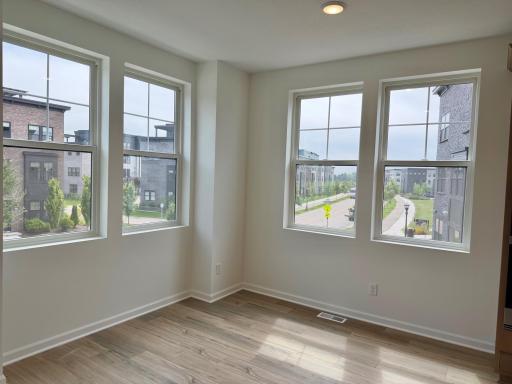 851 Mount Curve, Saint Paul, MN 55116