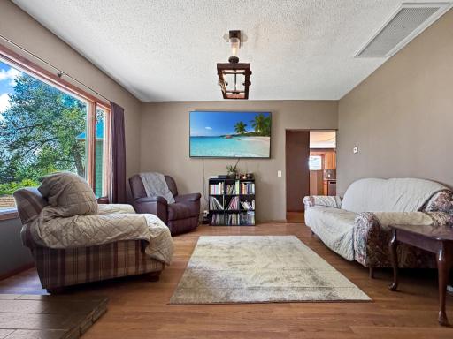 Open concept from living room to kitchen/dining