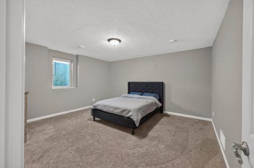 9747 69th Street S, Cottage Grove, MN 55016