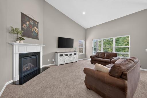 9747 69th Street S, Cottage Grove, MN 55016