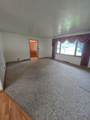 1112 6th Avenue SW, Pipestone, MN 56164
