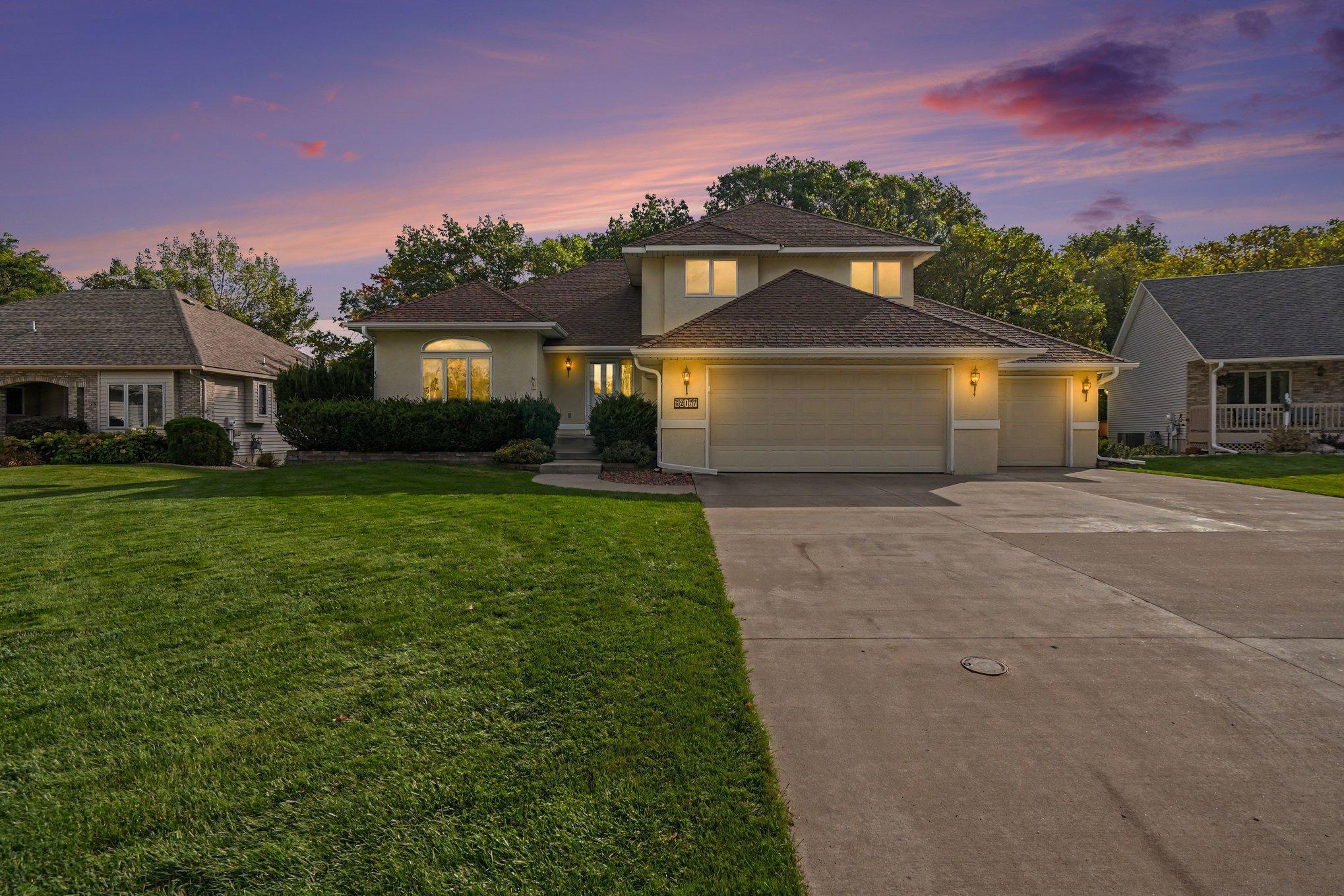 Property photo for 2177 Hynes Avenue N, Oakdale, MN 55128