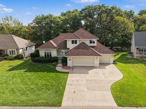 Concrete Driveway and large 3 car garage