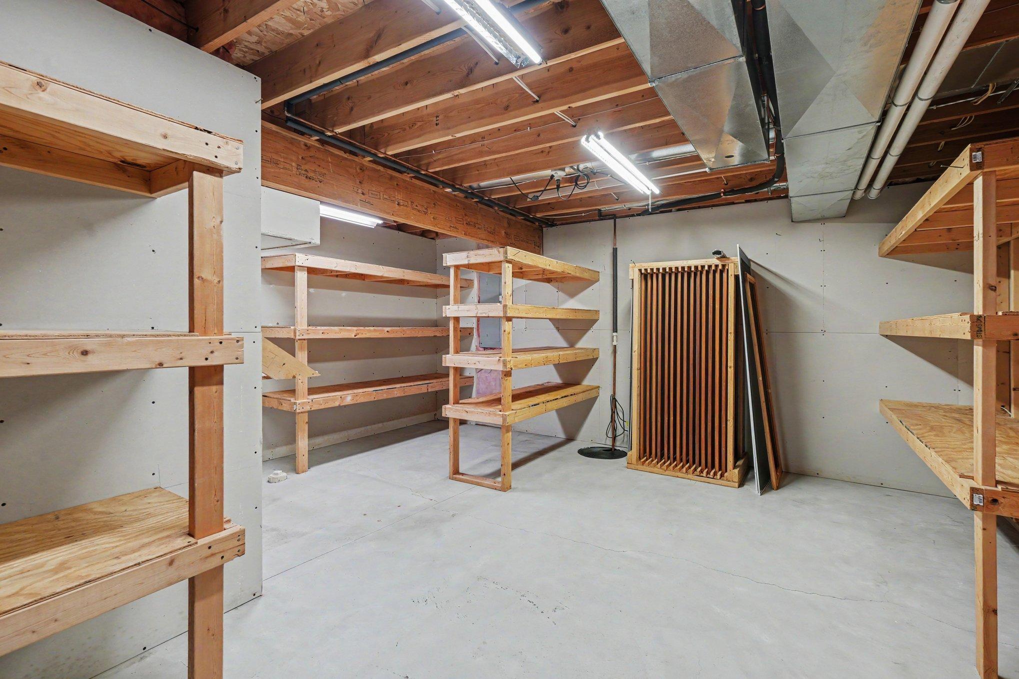 Extra Large storage room!