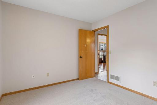 9332 Parkside Echo, Woodbury, MN 55125