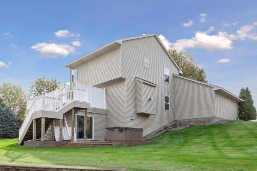 9332 Parkside Echo, Woodbury, MN 55125