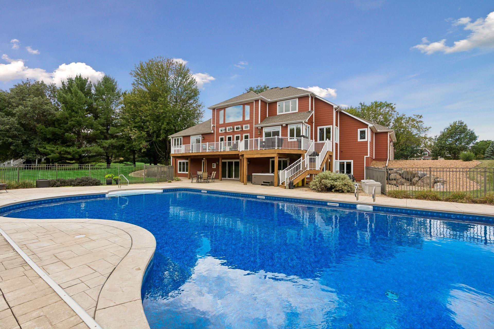 30'x50 Pool -12' deep