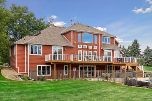 881 Jasmine Avenue Place N, Lake Elmo, MN 55042