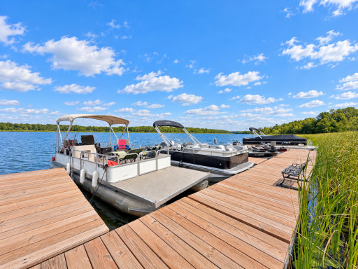 Dock